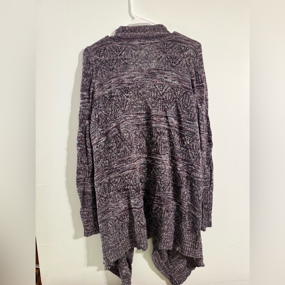 American Eagle Cardigan - Picture 3 of 3